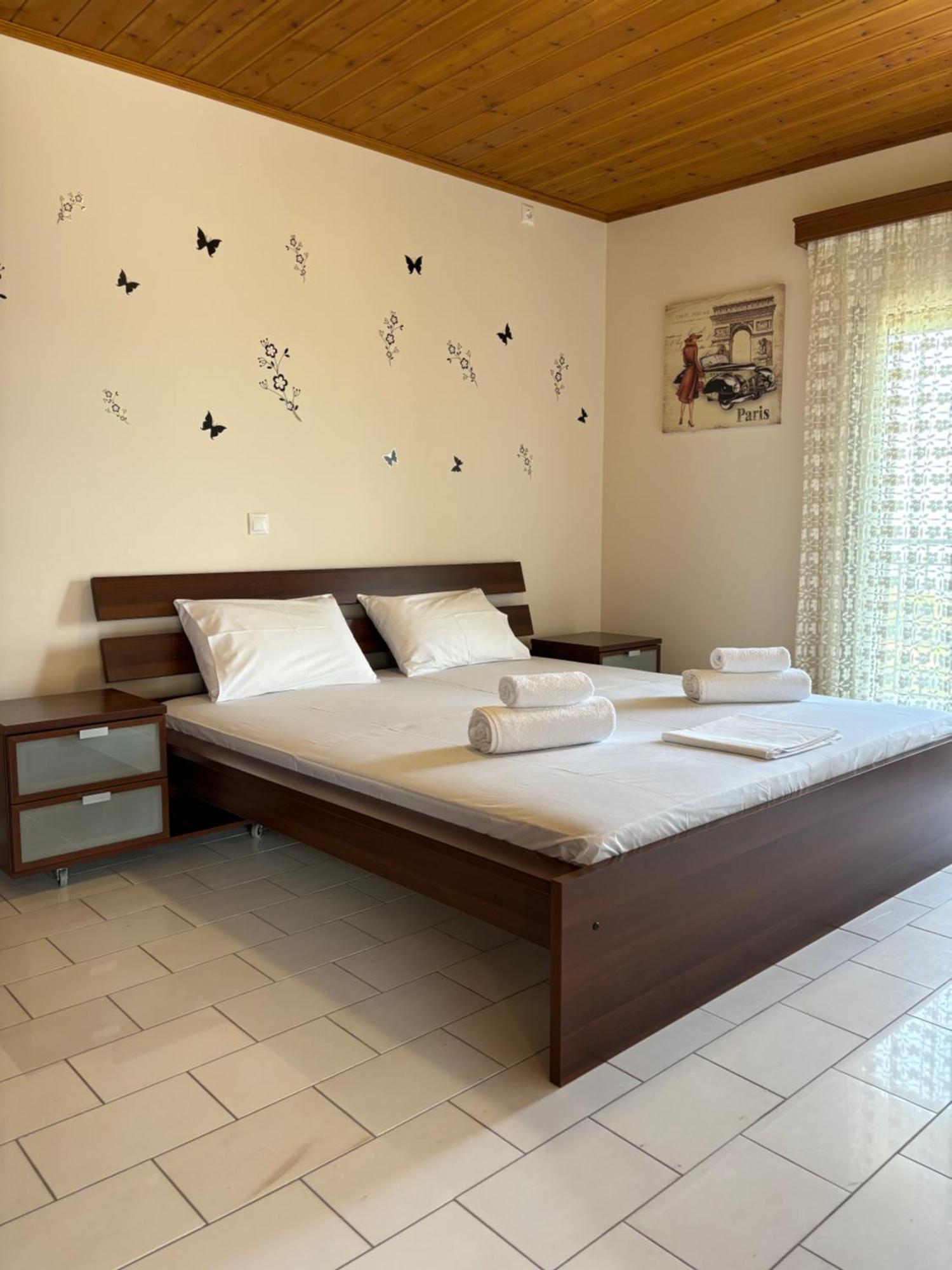 -Tsiakos Apartment- In Vryses Kipariszía Kültér fotó